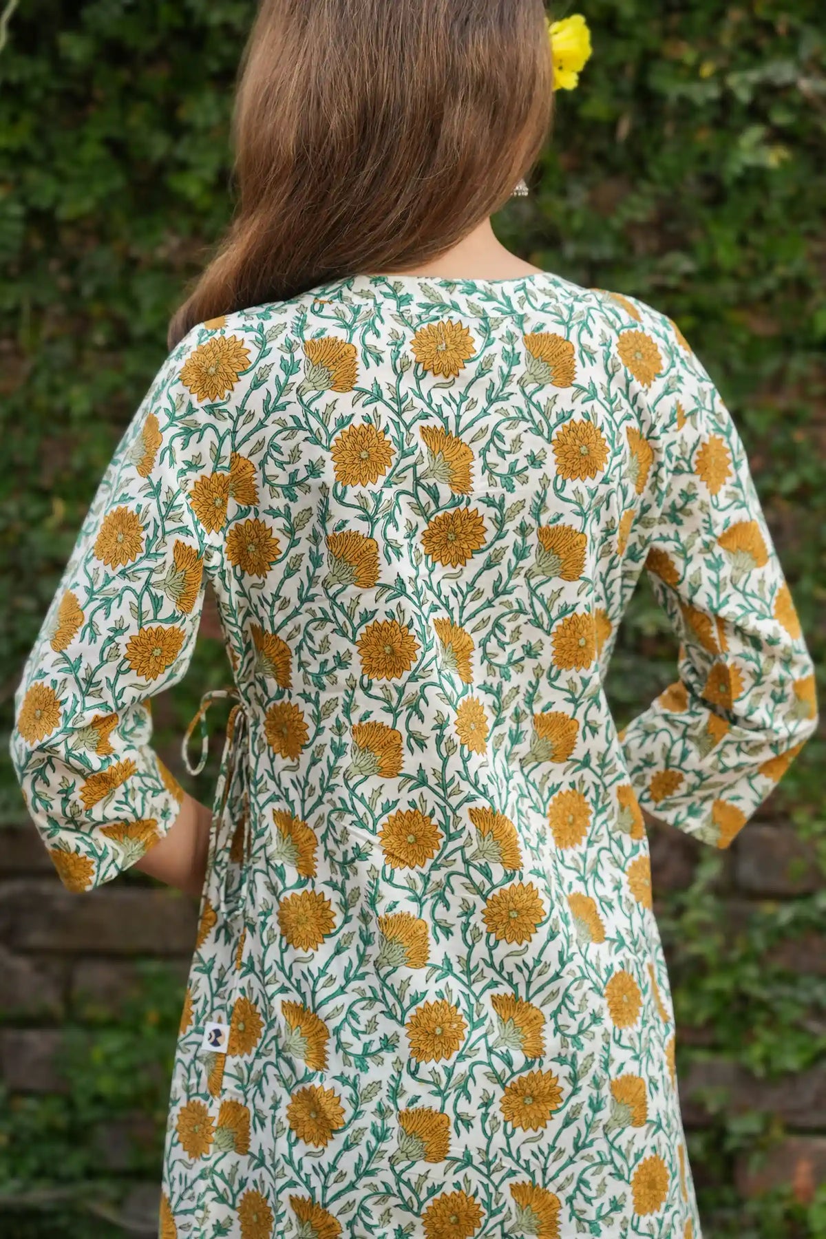 Comfortable cotton Angrakha kurta with yellow dahlia print