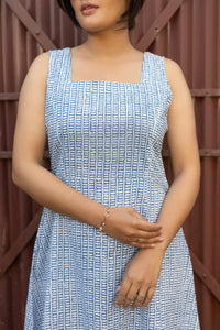 Organic cotton midi dress in blue – handcrafted Avni sleeveless style