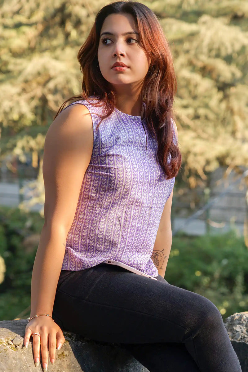 Breathable cotton violet sleeveless top - Nova leaf print

