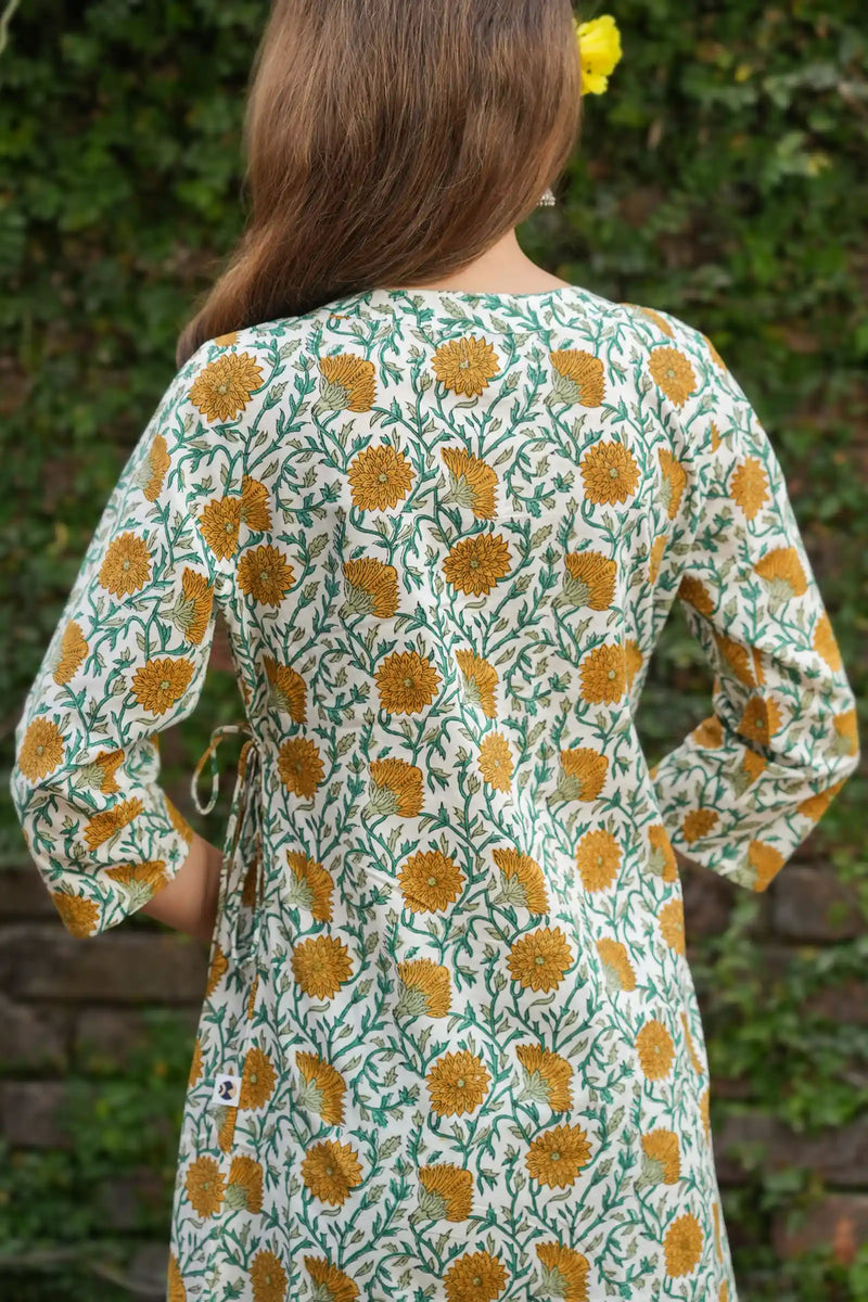 Comfortable cotton Angrakha kurta with yellow dahlia print