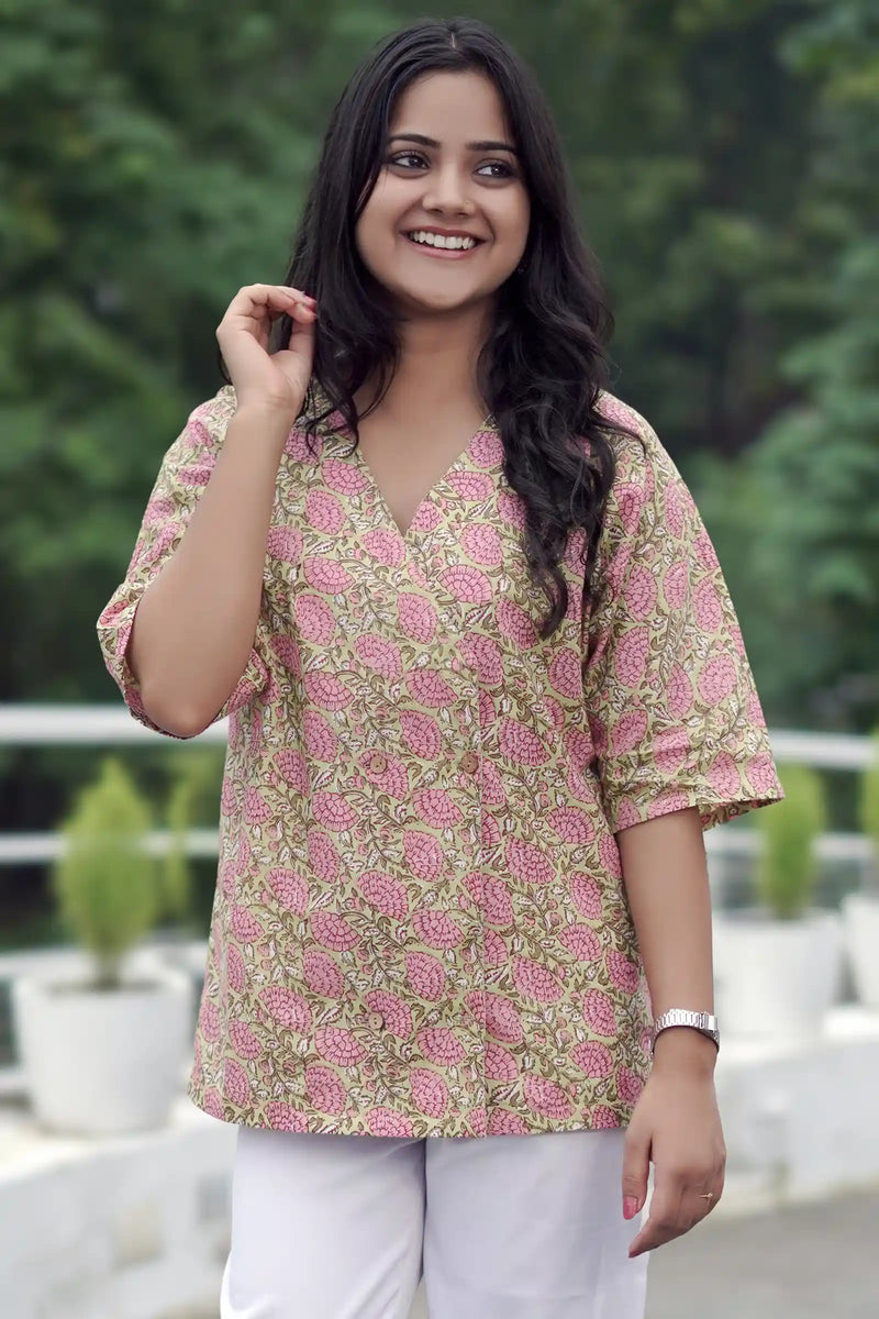 Lightweight summer Pihu Garden Button Top for women