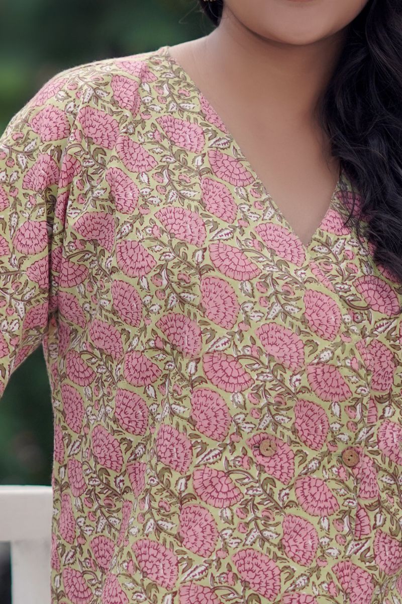 Pihu Garden Button Top